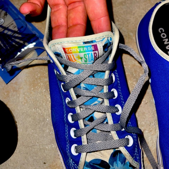 Converse Pride edition